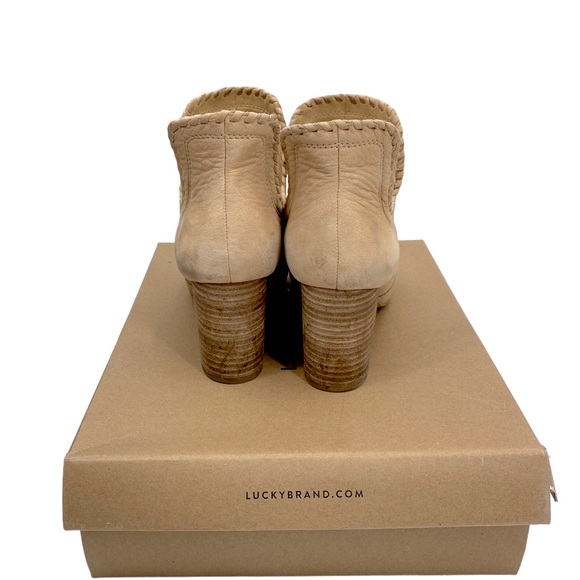 💕SALE💕 Lucky Brand Tan Suede Sivyla Ankle Boots - Picture 5 of 8